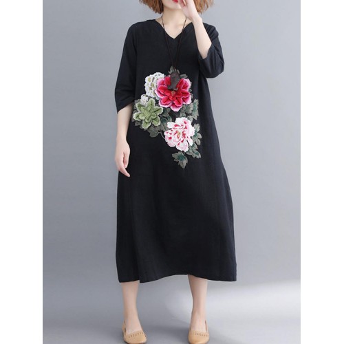 Floral Embroidery A-line V-neck Long Sleeve Maxi Dress